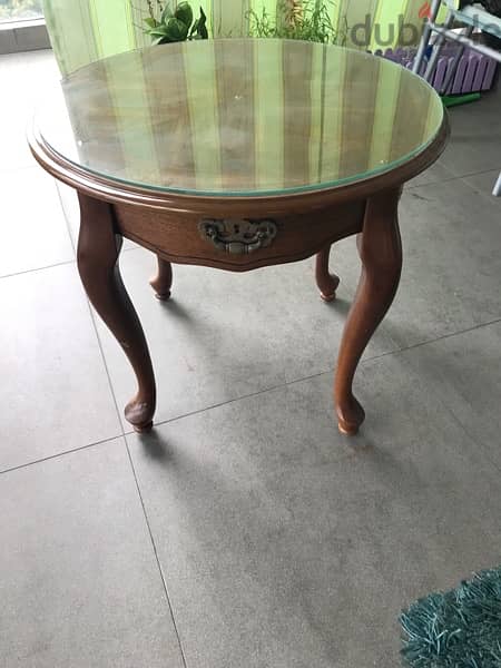 طاولة مستوردة -fine wooden tables 1