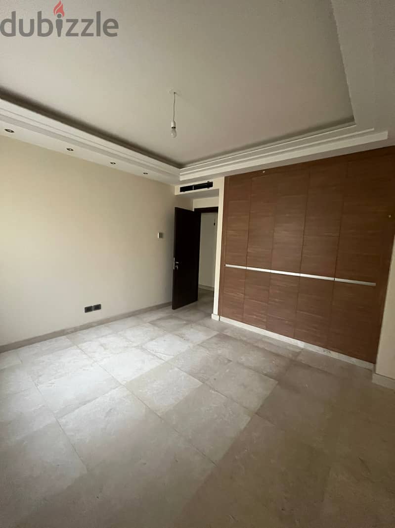 Full View apartment for sale in Mazraa شقة كاملة للبيع في المزرعة 5