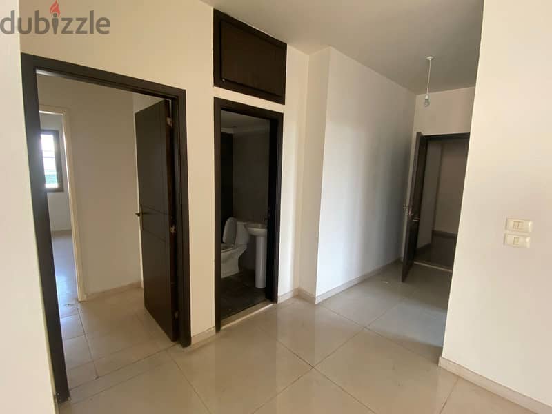 150m2  apartment for rent having mountain view in Mansourieh 5