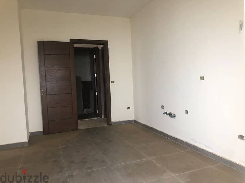 Apartment for Sale in Ain Aar 170M2 - شقة للبيع في عين عار 5