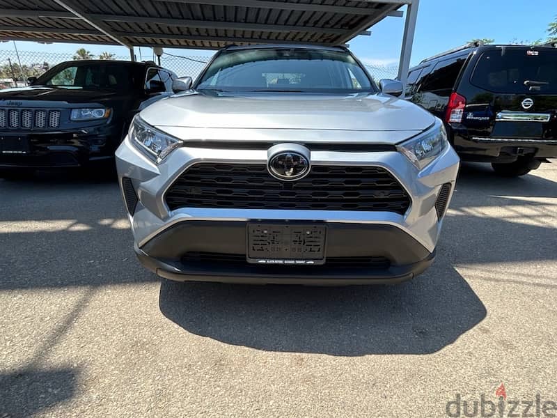 Toyota RAV_4 LE  4WD 2019 6