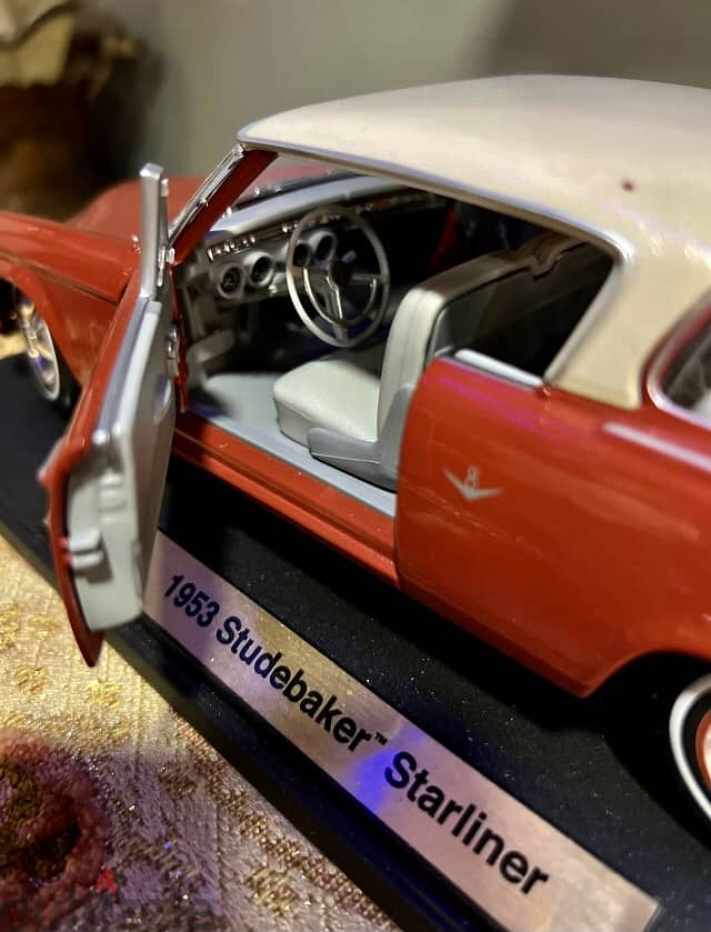 Diecast 1/18 scale StudeBaker starlight 1953 1