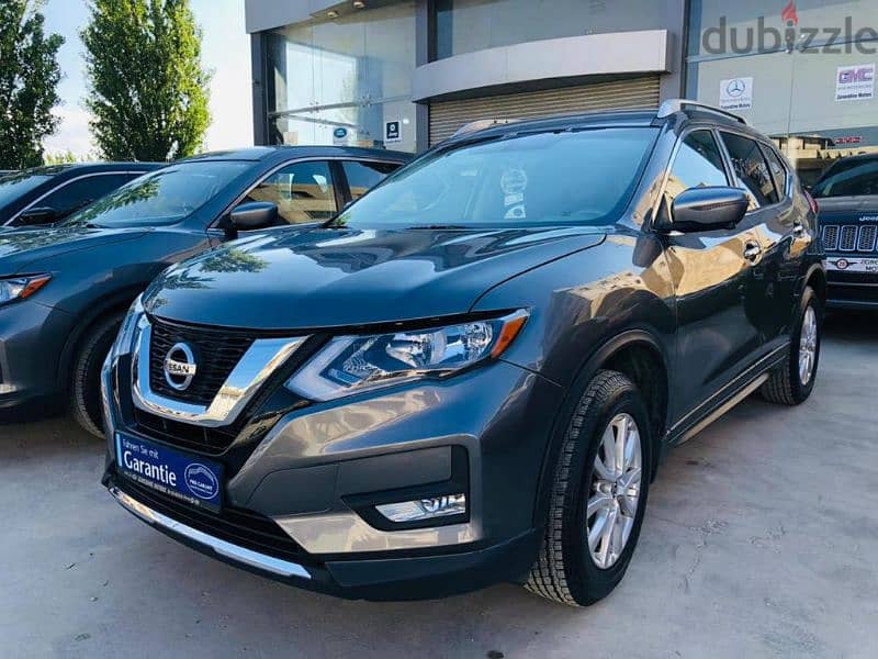 Nissan X-trail Rogue SV AWD 4-cylinder Panoramic 6