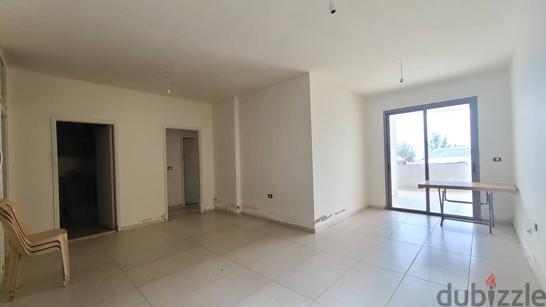 RWB188G - Apartment for sale in AMCHIT Jbeil شقة للبيع في عمشيت جبيل 1