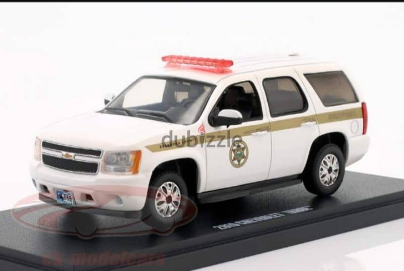 Chevrolet Tahoe (2010) diecast car model 1;43. 1