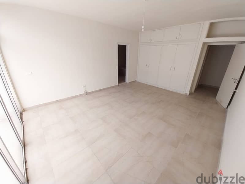 330 Sqm | Apartment For Sale  In Furn El Cheback With Terrace 5