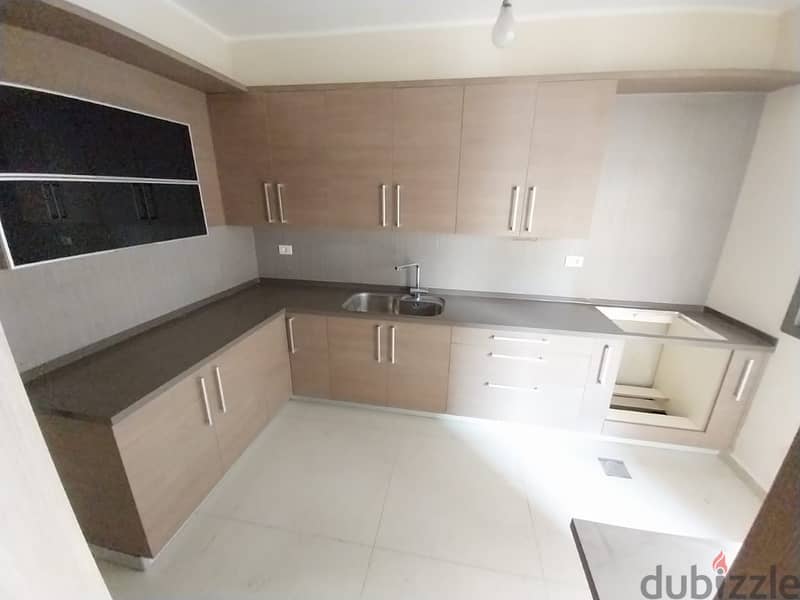 200 Sqm | Fully decorated apartment for sale in Achrafieh 8