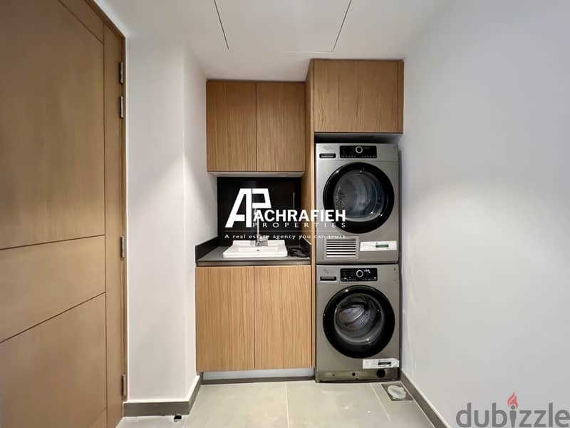 Apartment For Rent In Achrafieh - شقة للإجار في الأشرفية 18