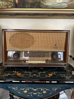 Antique Radio 0