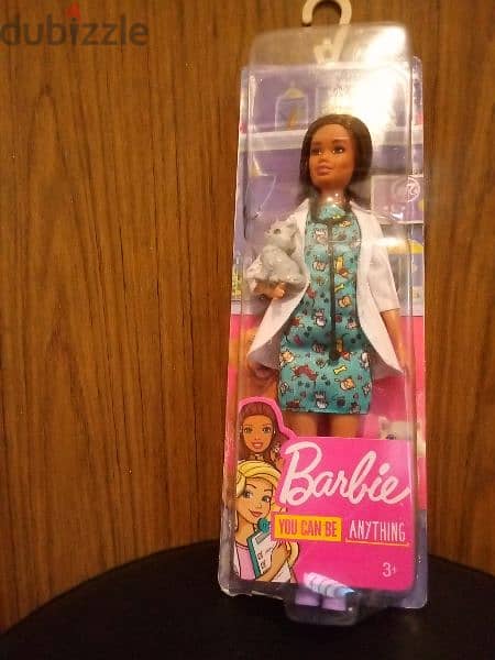 Barbie YOU CAN BE ANYTHING PET VET NEW Hispanic Boxed doll +Small Cat 1