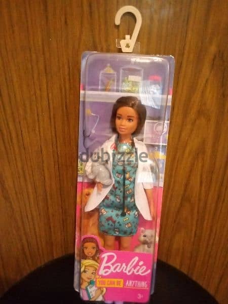Barbie YOU CAN BE ANYTHING PET VET NEW Hispanic Boxed doll +Small Cat 7