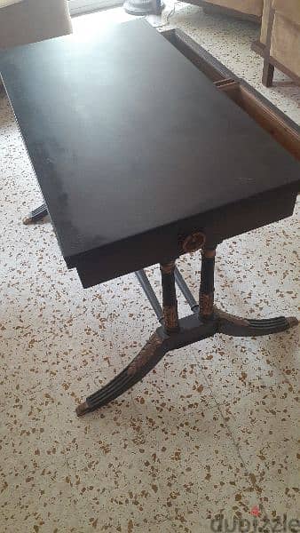 طاولة 0