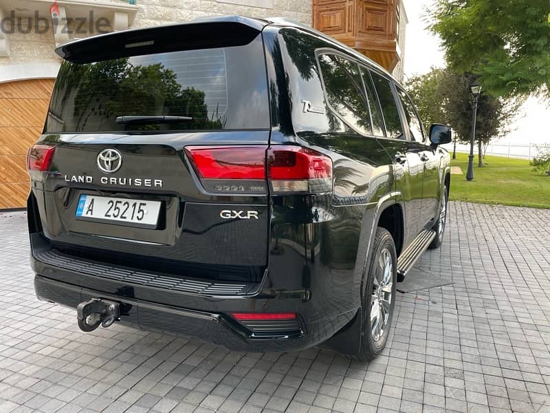 Toyota Land Cruiser 2022 10