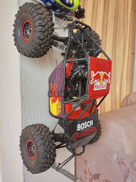 Rc Crawler Axial BOMBER 1