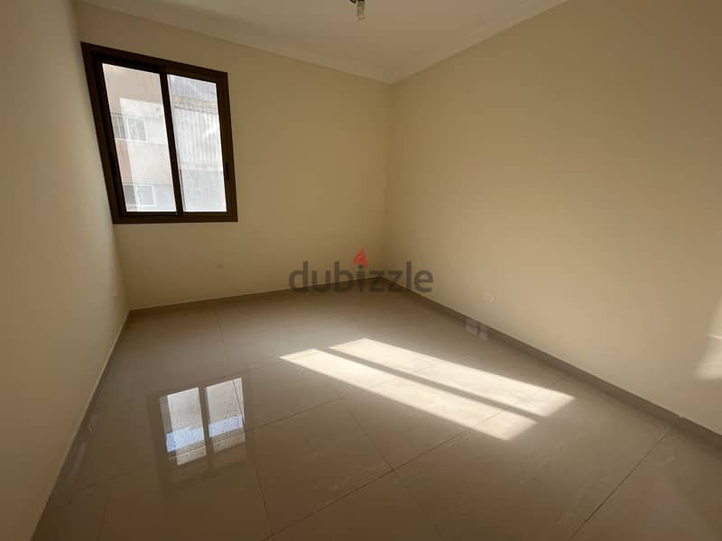 SPACIOUS apartment for sale in tallet al khayat شقة واسعة للبيع 5