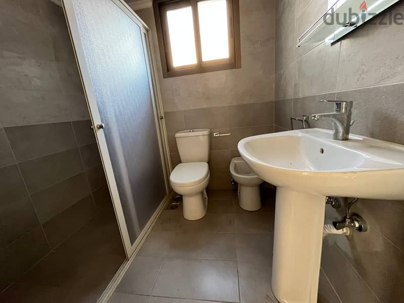 SPACIOUS apartment for sale in tallet al khayat شقة واسعة للبيع 7