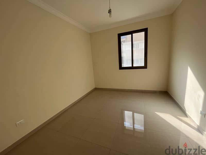 SPACIOUS apartment for sale in tallet al khayat شقة واسعة للبيع 8