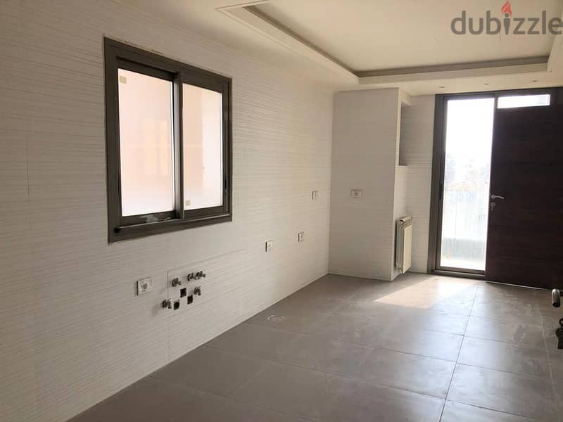 236 m² Luxury apartment for sale in Ashrafieh! شقة فخمة للبيع 4