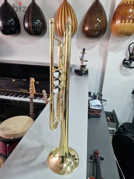trumpet bach gold package ترومبيت جديدة مع كامل اغراضها 1