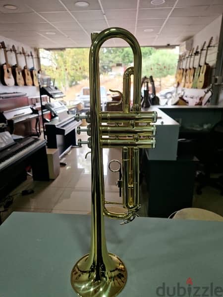 trumpet bach gold package ترومبيت جديدة مع كامل اغراضها 2