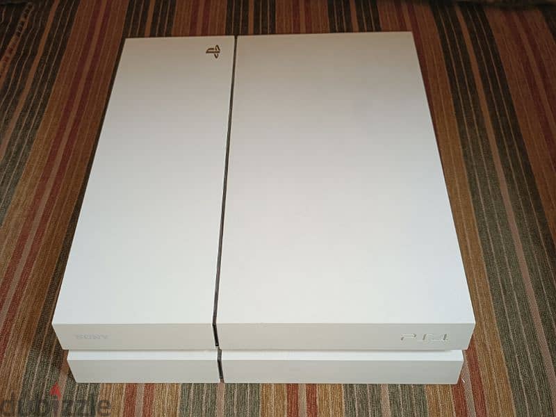 PS4 FAT WHITE EDITION 0