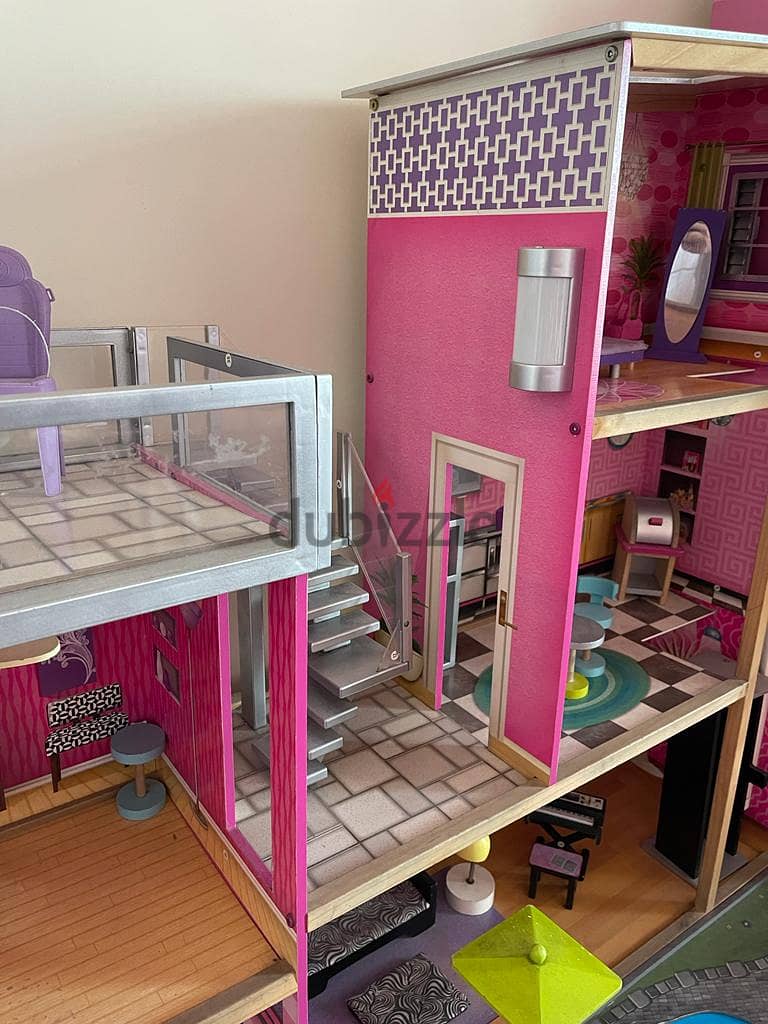 Large Doll House For Sale With Furniture - Toys For Kids - 115466580