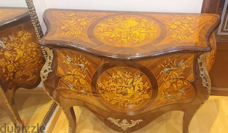 French Louis XV style commode with 2 drawers 2