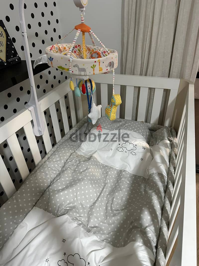 Baby cot outlet dubizzle