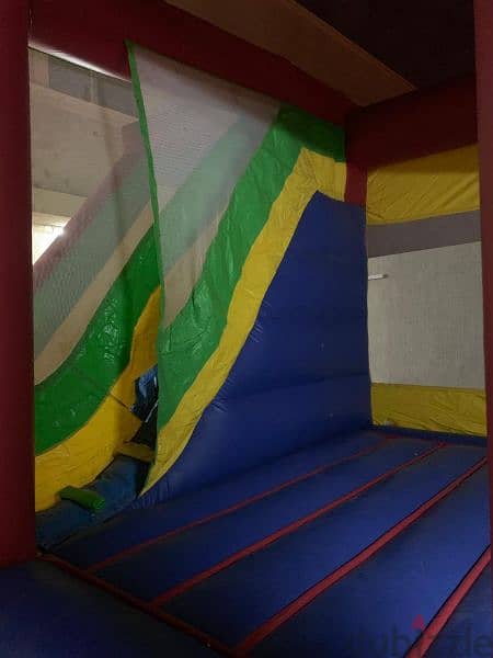 لعبة هوائية طول ٥ متر عرض ٥ متر ارتفاع ٦ متر مع ماطور هواء 6