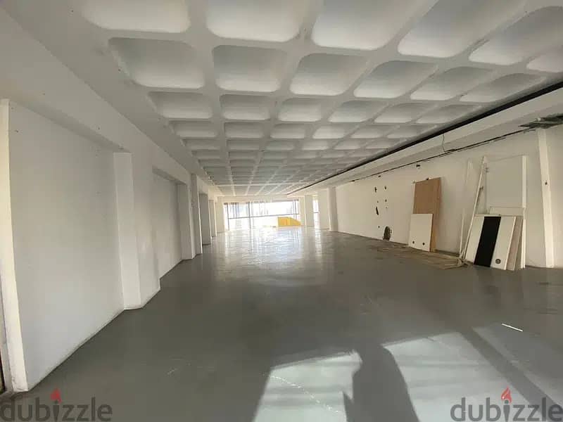 2200 Sqm | Showroom for rent in Dbayeh | 3 Floors 3