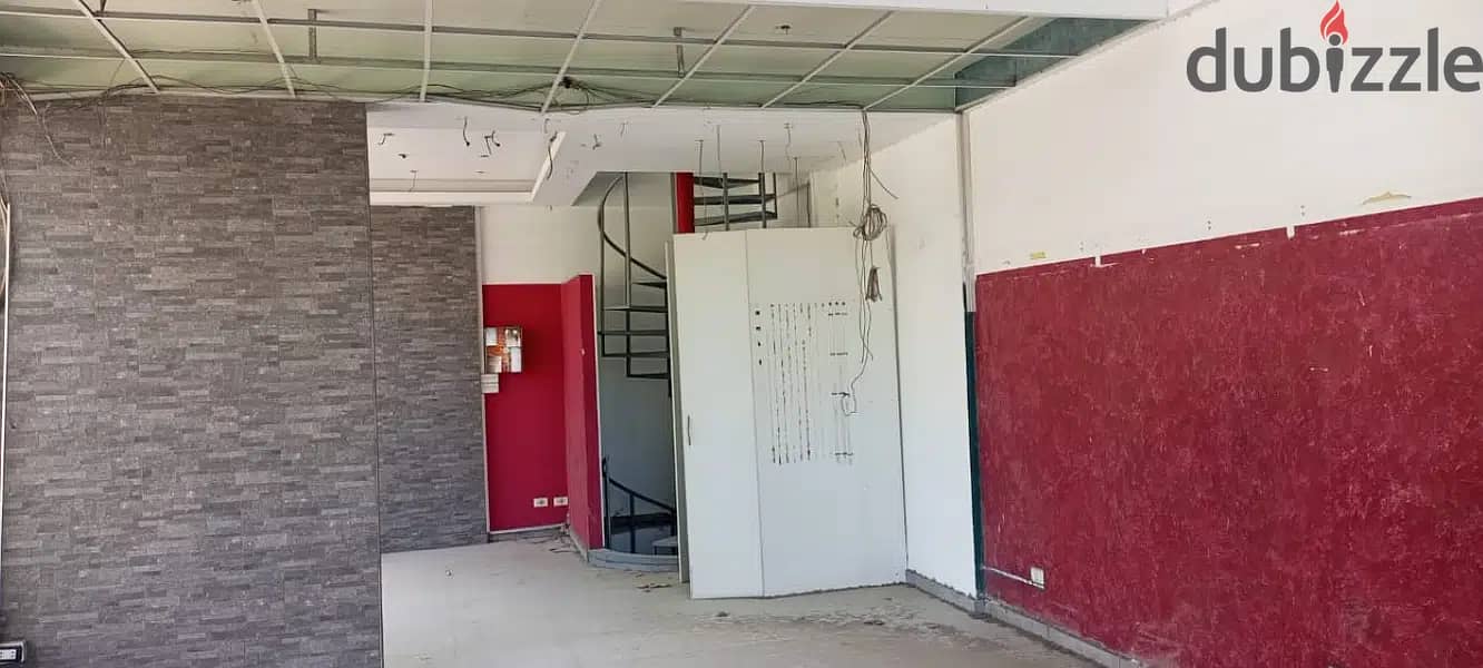 163 Sqm | Shop for Rent in Jdeideh 4