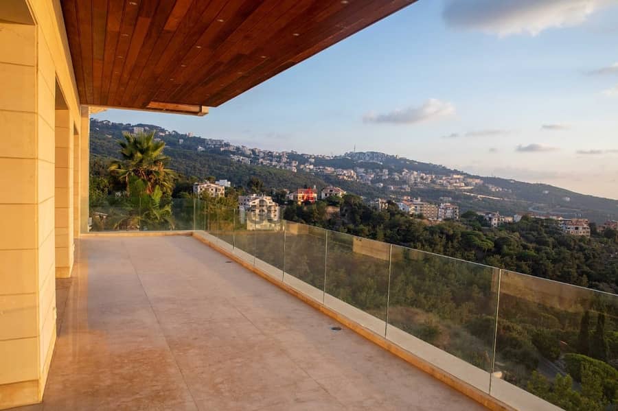 1500Sqm|Super deluxe villa Jouret el Ballout|Beirut,mountain &sea view 5