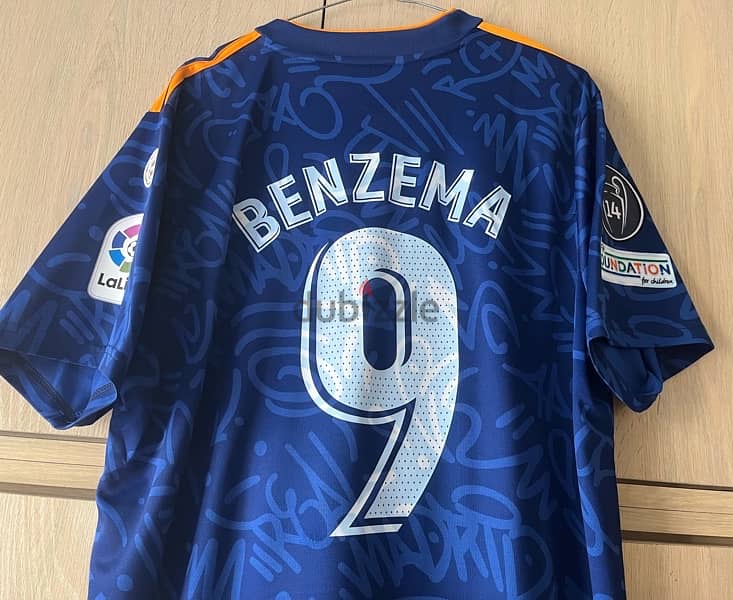 Real Madrid Benzema 2021/2022 away adidas jersey 2