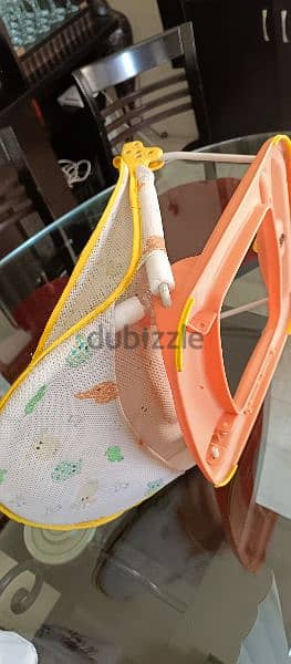 bathing seat 10$ كرسي للحمام 2