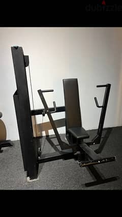chest press like new we have also all sports equipment 0