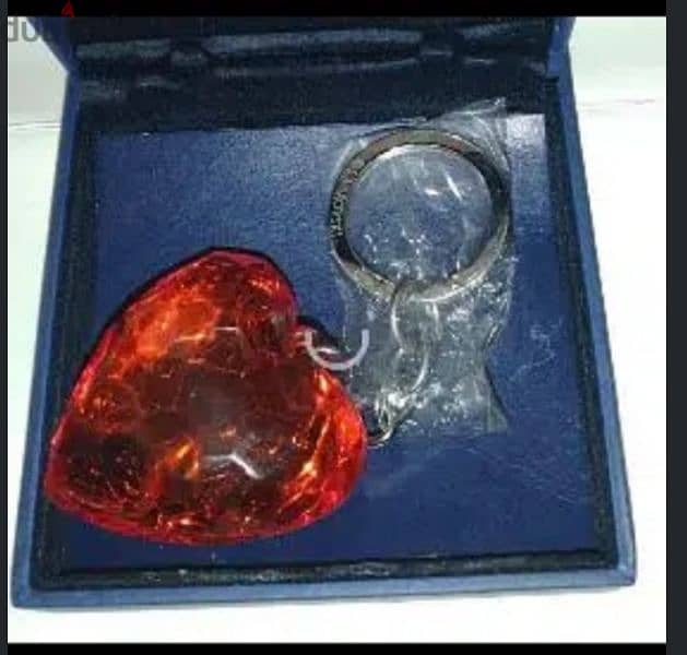 key holder authentic swarovski red heart crystal 3