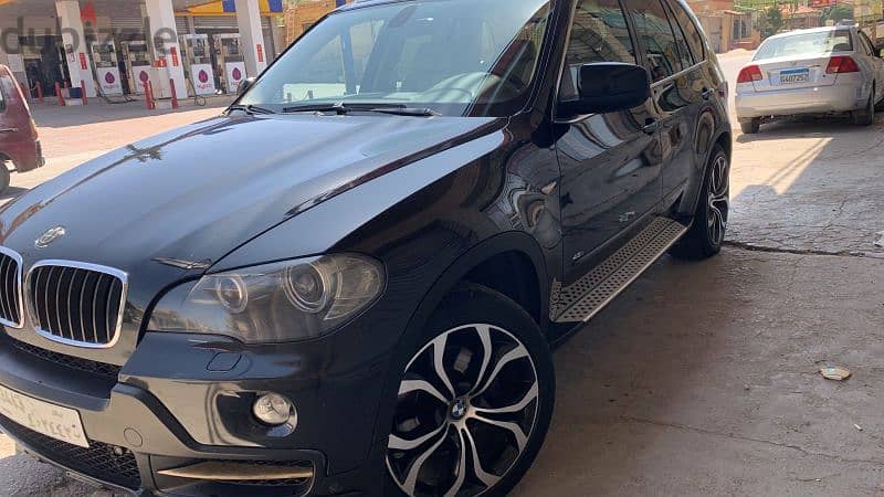 BMW X5  4.8i X Drive V8 exceptionnel 7