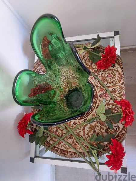 Glass Vase with 6 Roses - فاز زجاج مع ورد 7