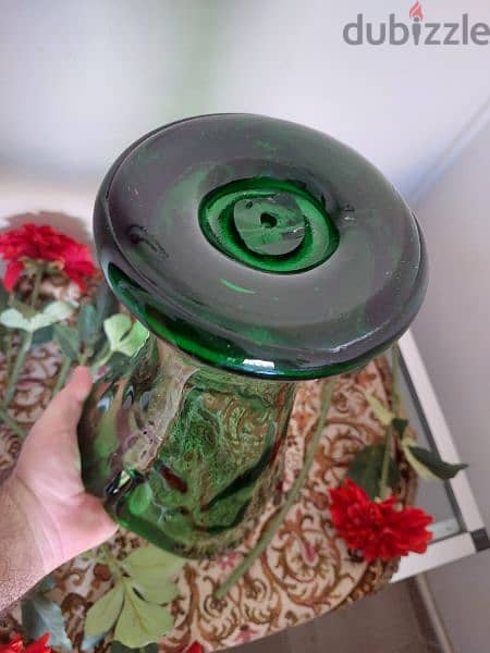 Glass Vase with 6 Roses - فاز زجاج مع ورد 9