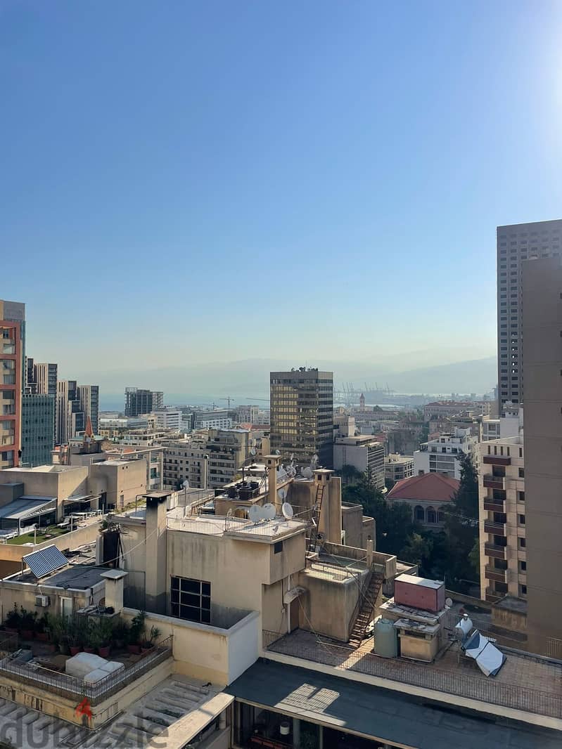 Sea View Spacious 3BD Apartment in Heart of Beirut for Rent 14