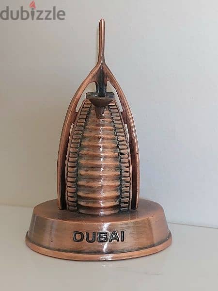 Art Piece Souvenir - UAE - هدية تذكارية 0