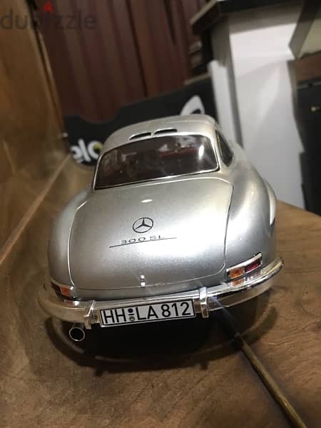 Diecast mercedes 300SL 1/12 scale norev مرسيديس 6