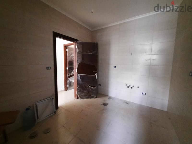 Stunning 155sqm apartment in Hadath - Baabda for 175,000$ 5