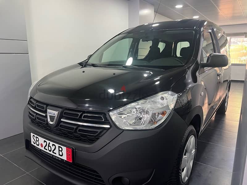 DACIA DOKKER from Germany 2019.70000 klm 2