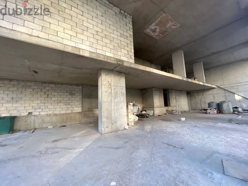 REF#LY94266 Opportunity to own this building in Ain El Remmaneh! 2