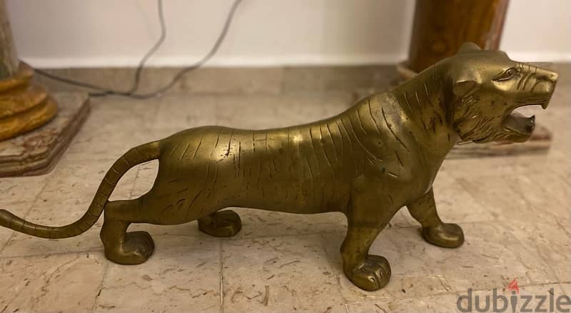 Tiger Made from Copper نمر نحاس قديم 1