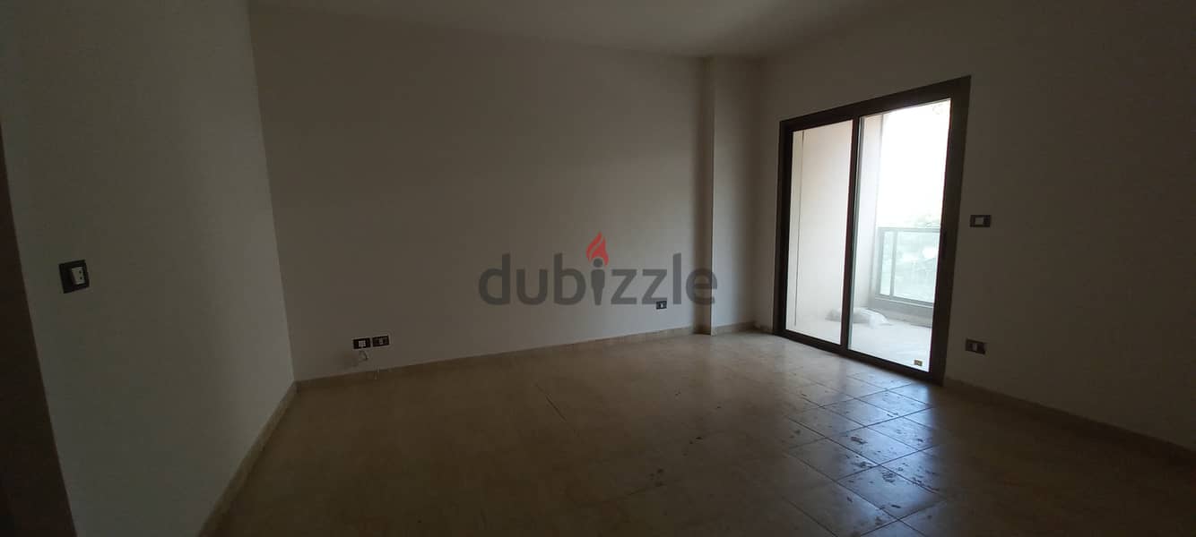 New Apartment In Biaqout For Sale Good oppurtunity شقة جديدة في بياقوت 5