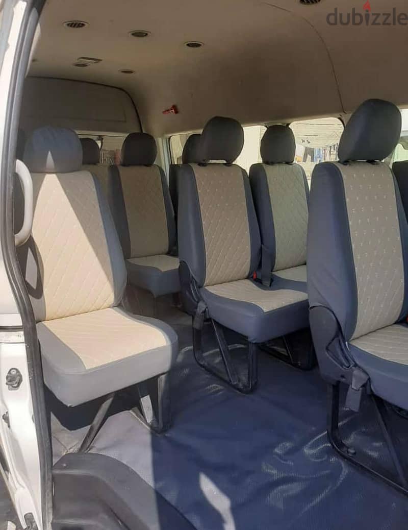 Toyota Hiace High Roof 4