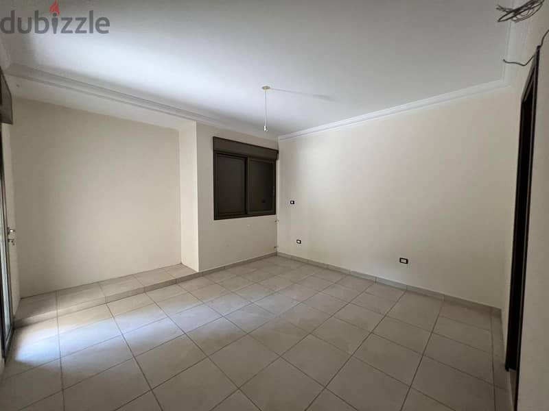 L12983-Apartment For Sale In Kfarhbeib with An Amazing View 3