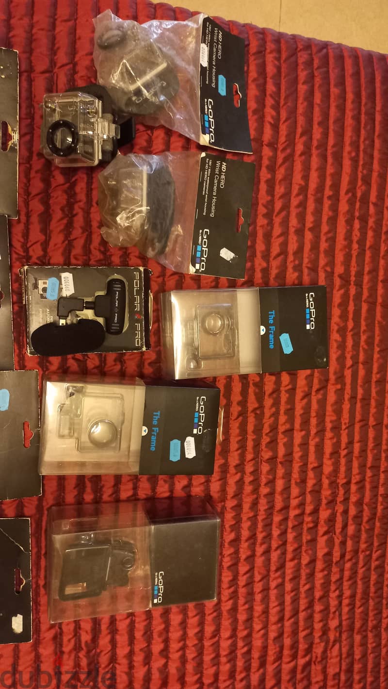 Go pro accessories genuine in box new 0